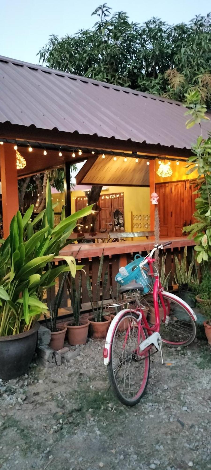 M-Plus Homestay Sukhothai Ngoại thất bức ảnh