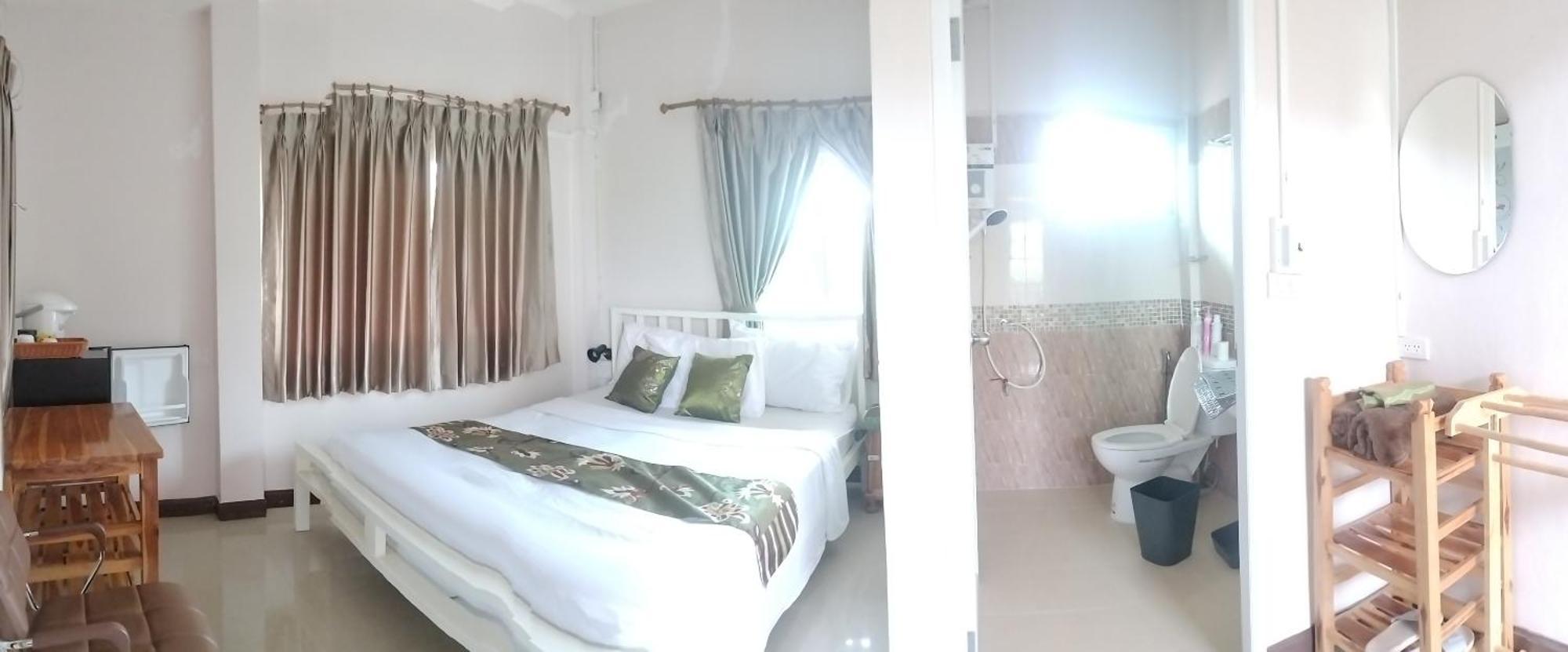 M-Plus Homestay Sukhothai Ngoại thất bức ảnh